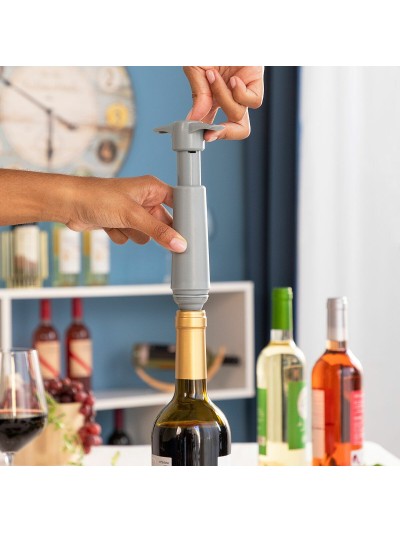 Vacuum Pump and Wine Stoppers Winuum InnovaGoods (4 caps)