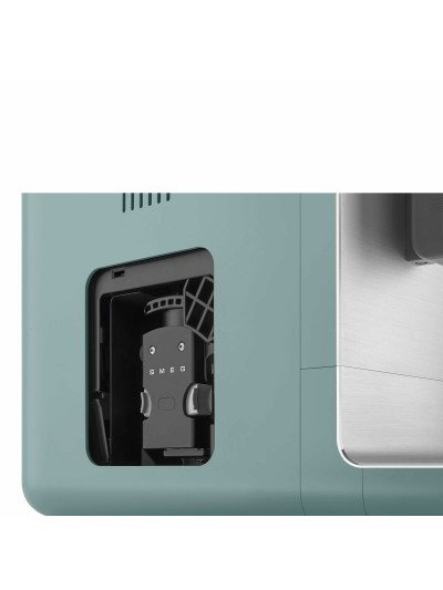 Cafetière superautomatique Smeg BCC13EGMEU
